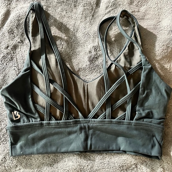 BuffBunny Cross Back Sports Bra - Size XS - Picture 2 of 3
